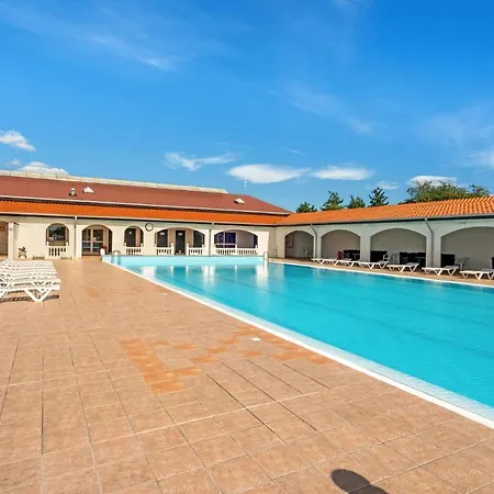 1 Bedroom Amazing In Σπίτι διακοπών