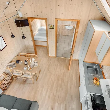 1 Bedroom Amazing In Holiday home
