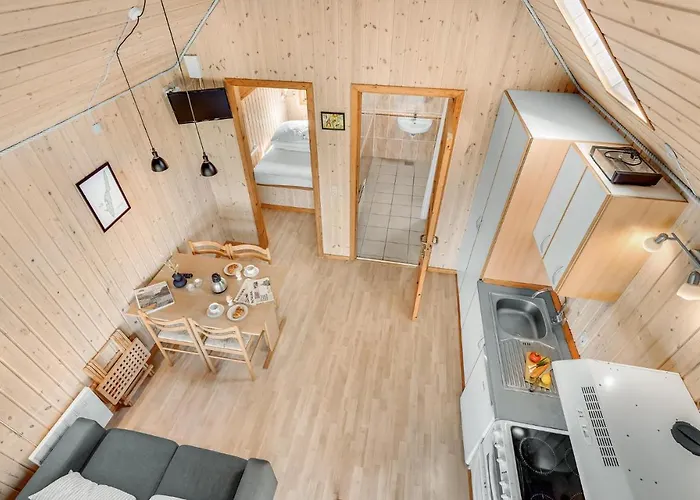 1 Bedroom Amazing In Holiday home